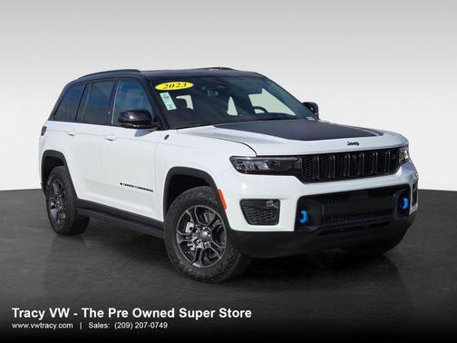 2023 Jeep Grand Cherokee 4xe Trailhawk Carb State Pkg