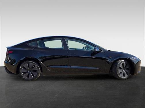 2024 Tesla Model 3 Long Range