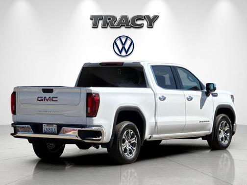 Summit White 2026 GMC Sierra 1500 SLT