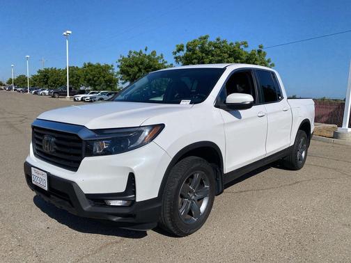 Platinum White Pearl 2023 Honda Ridgeline RTL