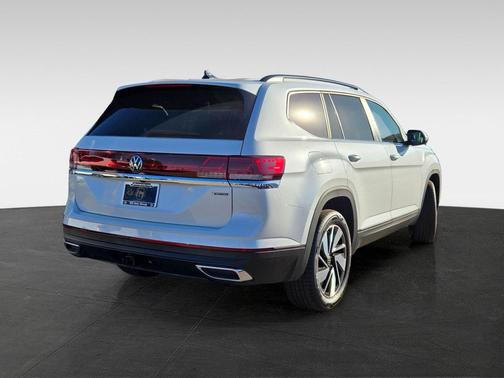 2026 Volkswagen Atlas 2.0T SE w/Technology 4MOTION