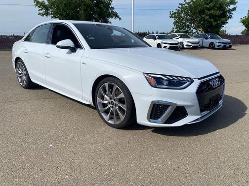 Glacier White Metallic 2022 Audi A4 45 S line Premium Plus