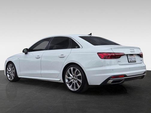 Glacier White Metallic 2022 Audi A4 45 S line Premium Plus