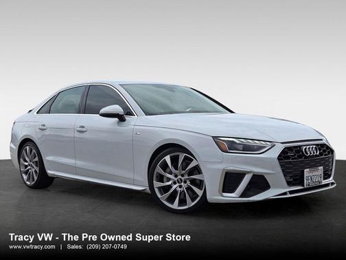 Glacier White Metallic 2022 Audi A4 45 S line Premium Plus