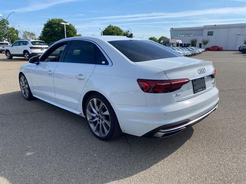 Glacier White Metallic 2022 Audi A4 45 S line Premium Plus