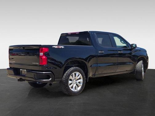 Black 2024 Chevrolet Silverado 1500 Custom
