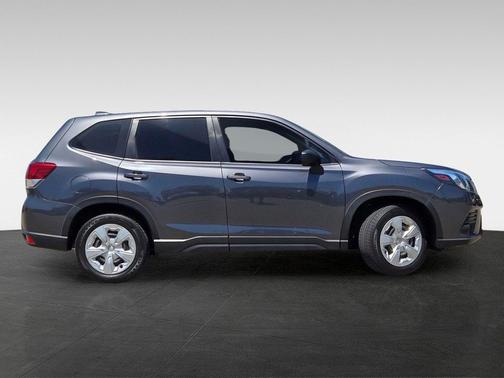 Magnetite Gray Metallic 2023 Subaru Forester Base