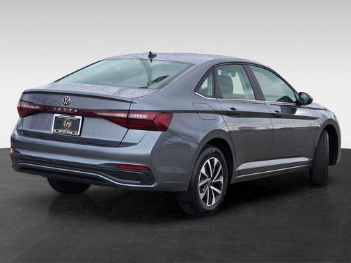 Platinum Gray Metallic 2026 Volkswagen Jetta 1.4T S