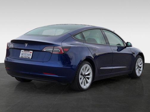 2023 Tesla Model 3 Standard Range