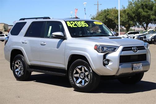 Photo 3 of 21 of 2021 Toyota 4Runner TRD Off Road Premium