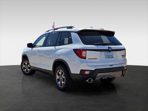 2022 Honda Passport AWD TrailSport