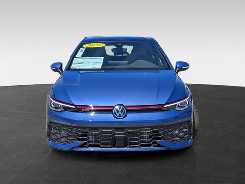2025 Volkswagen Golf GTI 2.0T SE DSG