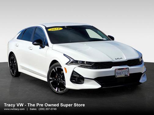 2024 Kia K5 GT-Line