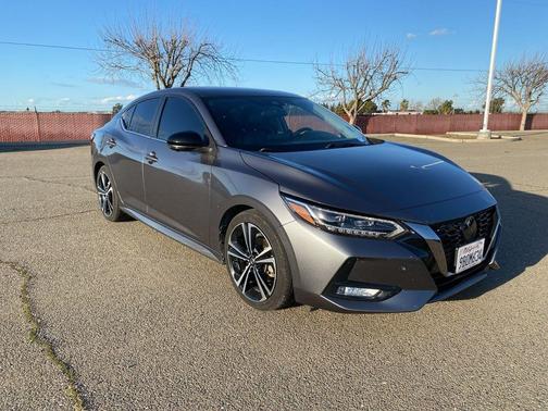 2022 Nissan Sentra SR