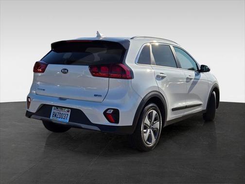 2021 Kia Niro LX