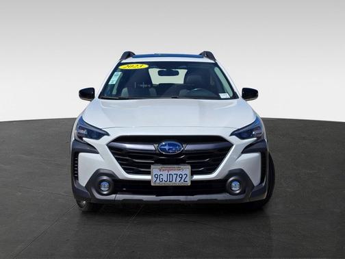 2023 Subaru Outback Premium