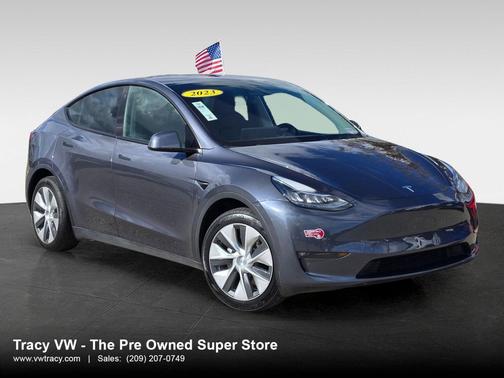 2023 Tesla Model Y Long Range Dual Motor All-Wheel Drive