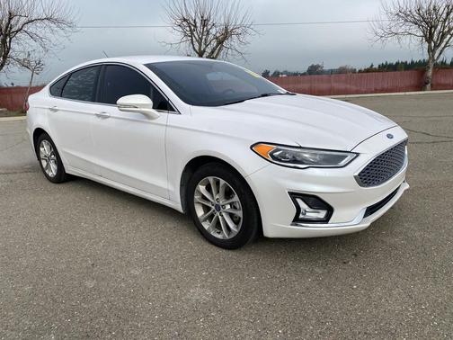2019 Ford Fusion Energi Titanium