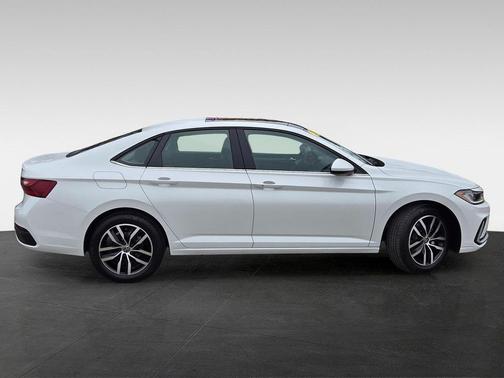 2026 Volkswagen Jetta 1.4T SE