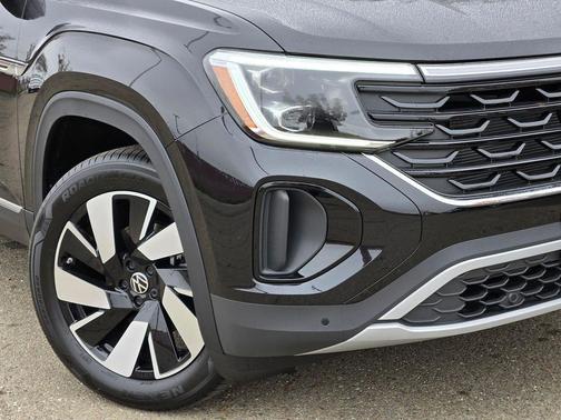 2026 Volkswagen Atlas Cross Sport 2.0T SEL