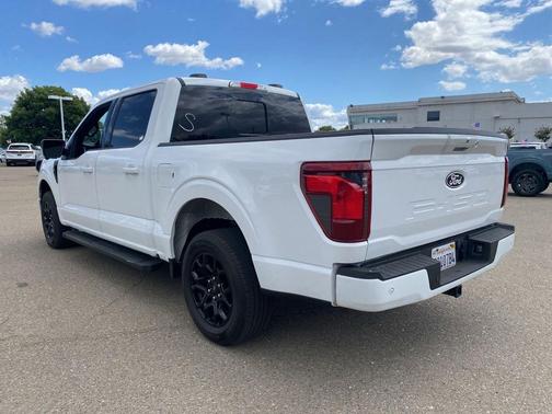OXFORD WHITE 2024 Ford F-150 XLT