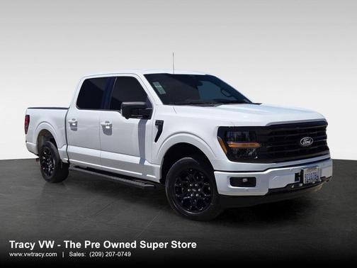 OXFORD WHITE 2024 Ford F-150 XLT
