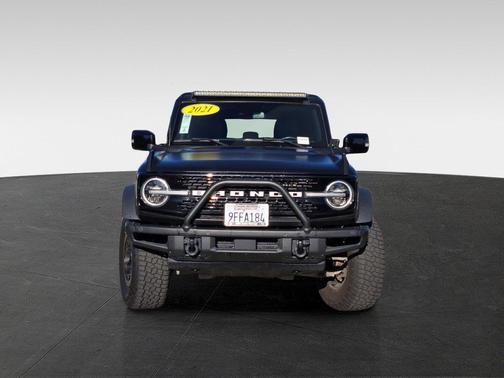 LIGHTNING BLUE METALLIC 2021 Ford Bronco First Edition