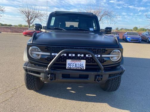 LIGHTNING BLUE METALLIC 2021 Ford Bronco First Edition