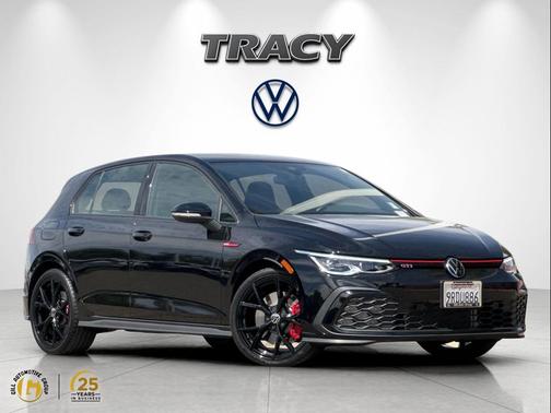 Deep Black Pearl 2024 Volkswagen Golf GTI 1.4T TSI