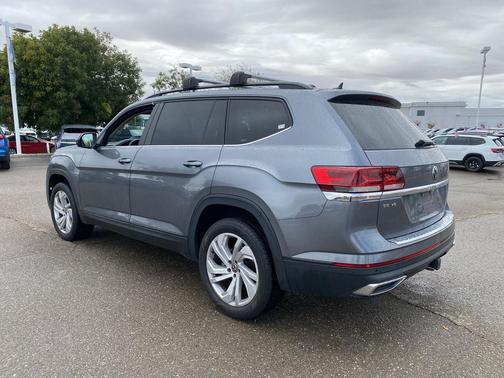 2022 Volkswagen Atlas 3.6L SE w/Technology