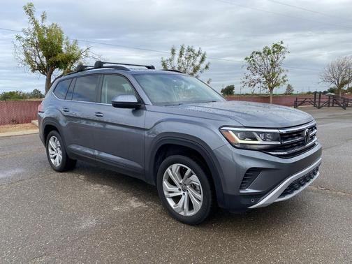 2022 Volkswagen Atlas 3.6L SE w/Technology