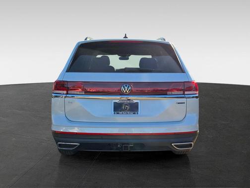 2026 Volkswagen Atlas 2.0T SE w/Technology 4MOTION
