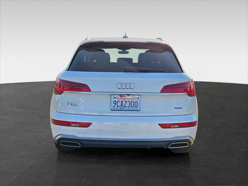 2022 Audi Q5 45 S line Premium Plus