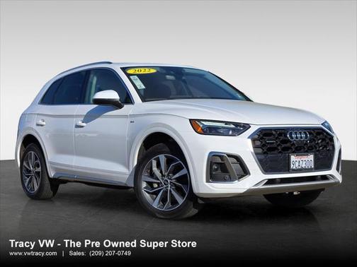 2022 Audi Q5 45 S line Premium Plus