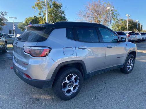 2022 Jeep Compass Trailhawk