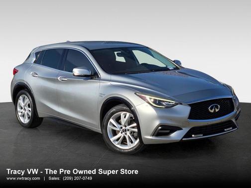 2019 INFINITI QX30 PURE