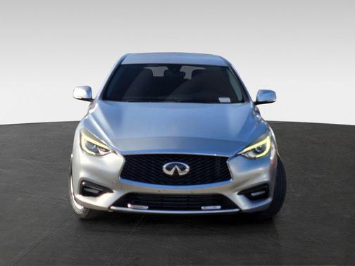 2019 INFINITI QX30 PURE