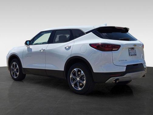 Summit White 2025 Chevrolet Blazer 2LT