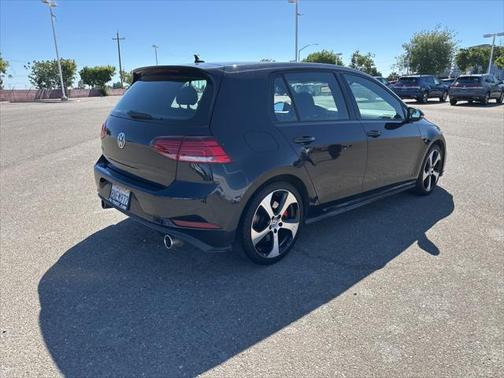 2019 Volkswagen Golf GTI 2.0T S 4-Door