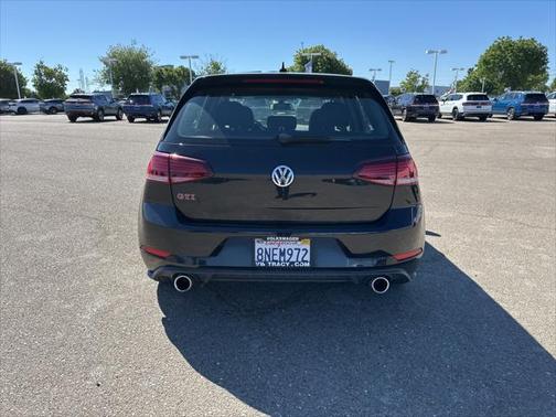2019 Volkswagen Golf GTI 2.0T S 4-Door