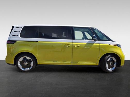 2025 Volkswagen ID. Buzz Pro S Plus with 4MOTION