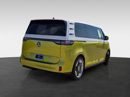 2025 Volkswagen ID. Buzz Pro S Plus with 4MOTION
