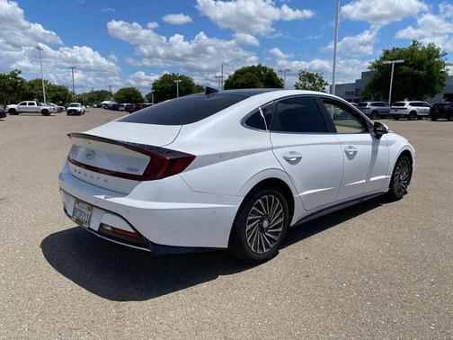 Hyper White 2022 Hyundai SONATA Hybrid Limited