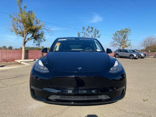 2021 Tesla Model Y Standard Range Rear-Wheel Drive