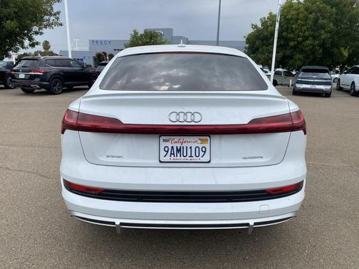 2022 Audi e-tron Sportback S line Premium Plus