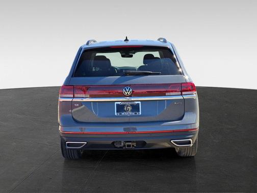 2026 Volkswagen Atlas 2.0T SE w/Technology 4MOTION