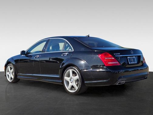 Black 2013 Mercedes-Benz S-Class S 550