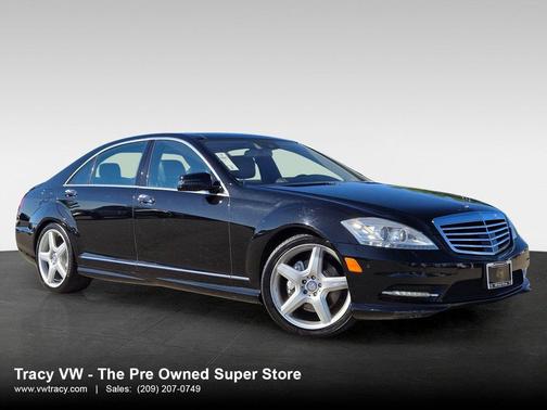 Black 2013 Mercedes-Benz S-Class S 550