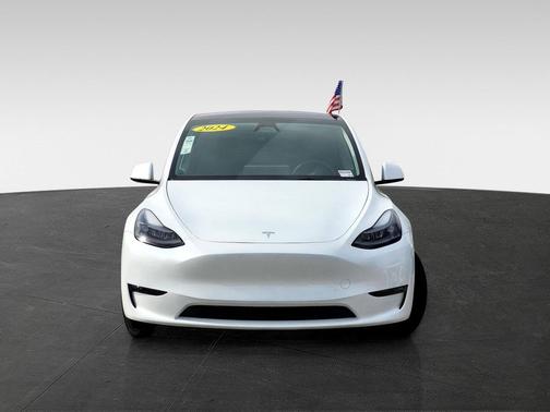 2024 Tesla Model Y Long Range Dual Motor All-Wheel Drive