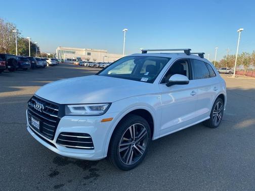 2020 Audi Q5 Premium Plus 55 TFSI e quattro S tronic